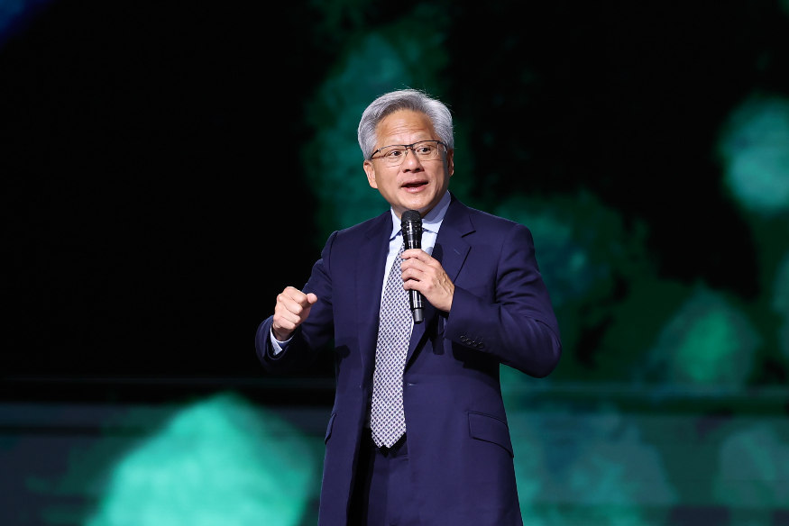 Nvidia 젠슨 황 CEO EPA 연합뉴스.jpg Nvidia 젠슨 황 CEO EPA 연합뉴스.jpg