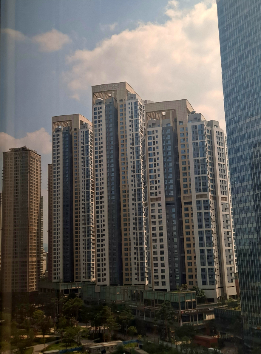 용산의 한 아파트 단지.jpg