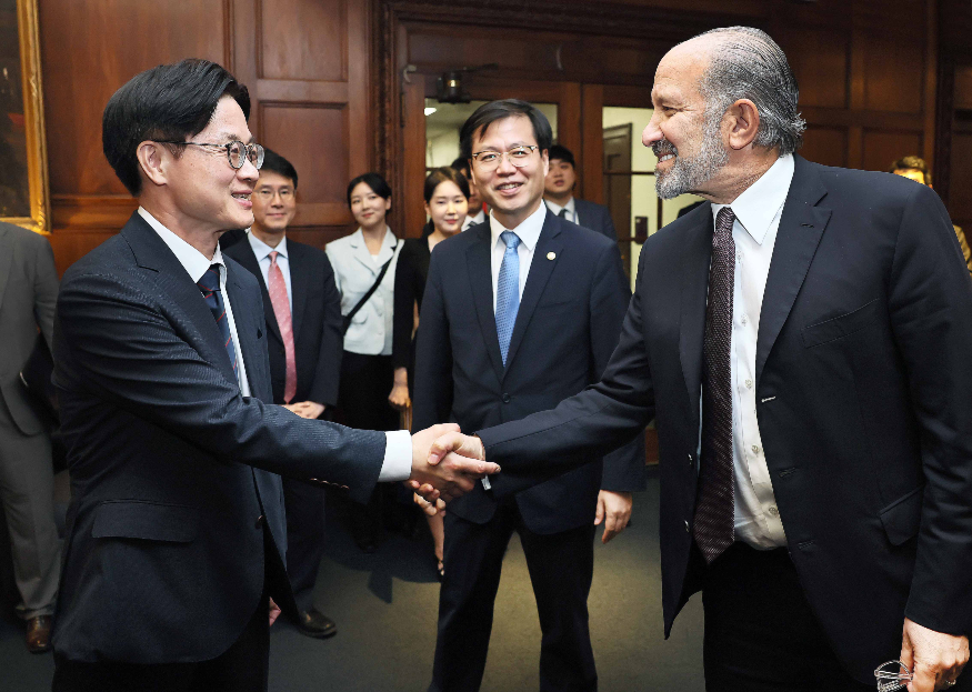 김정관 장관, 미국 상무부 장관 면담.jpg 김정관 장관, 미국 상무부 장관 면담.jpg