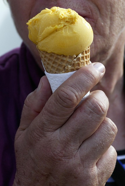 ice-cream-2712509_640.jpg