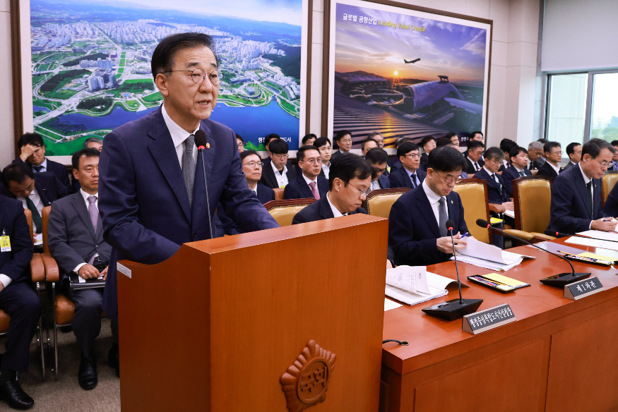 김윤덕 국토교통부 장관.jpg