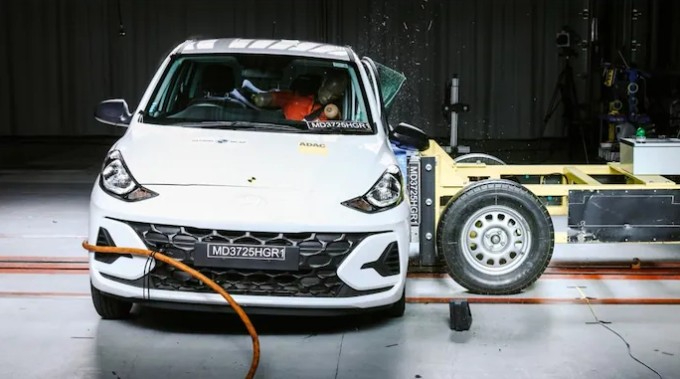 Hyundai Grand i10 crash test.jpg