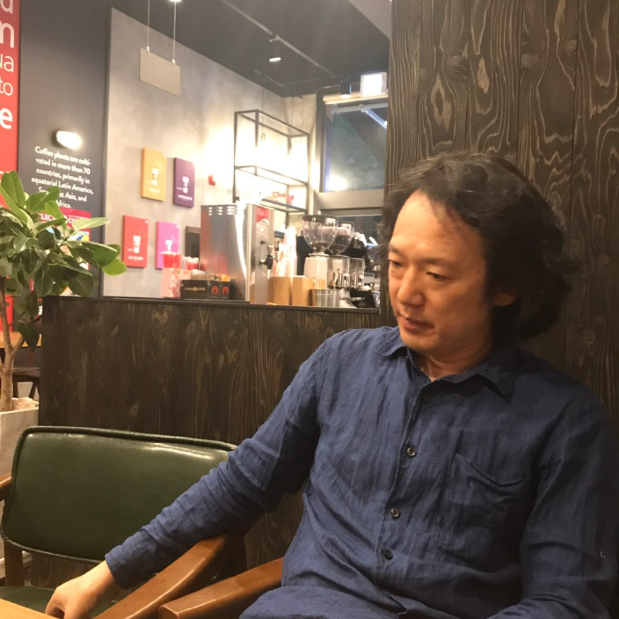 심상대 작가.jpg