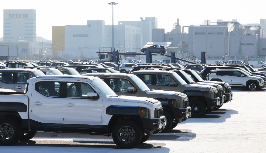 평택항 수출용 자동차 연합뉴스.jpg