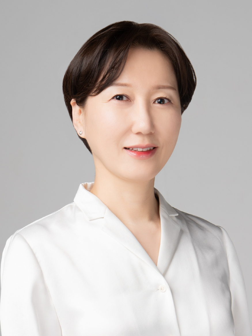 이수정 평론가_03.jpg