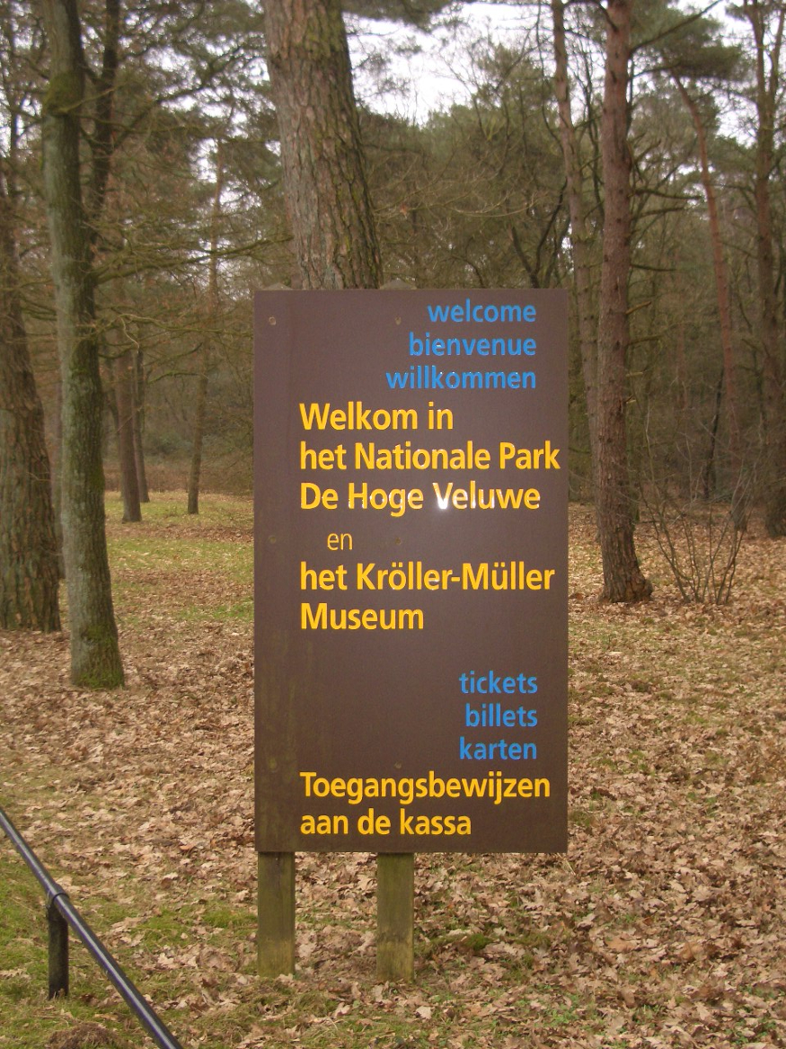 네덜란드 크로르 뮐러 미술관 고흐 컬렌션.jpg