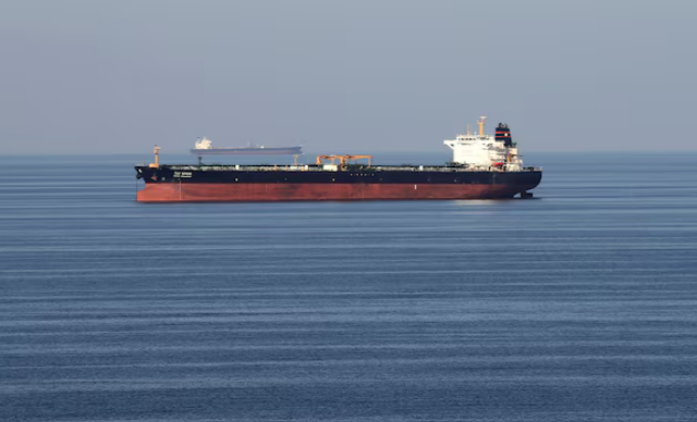 호르무즈 해협 통과 유조선.png